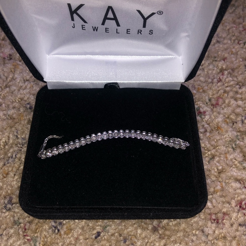 Beautiful Kay jewelers bracelet
